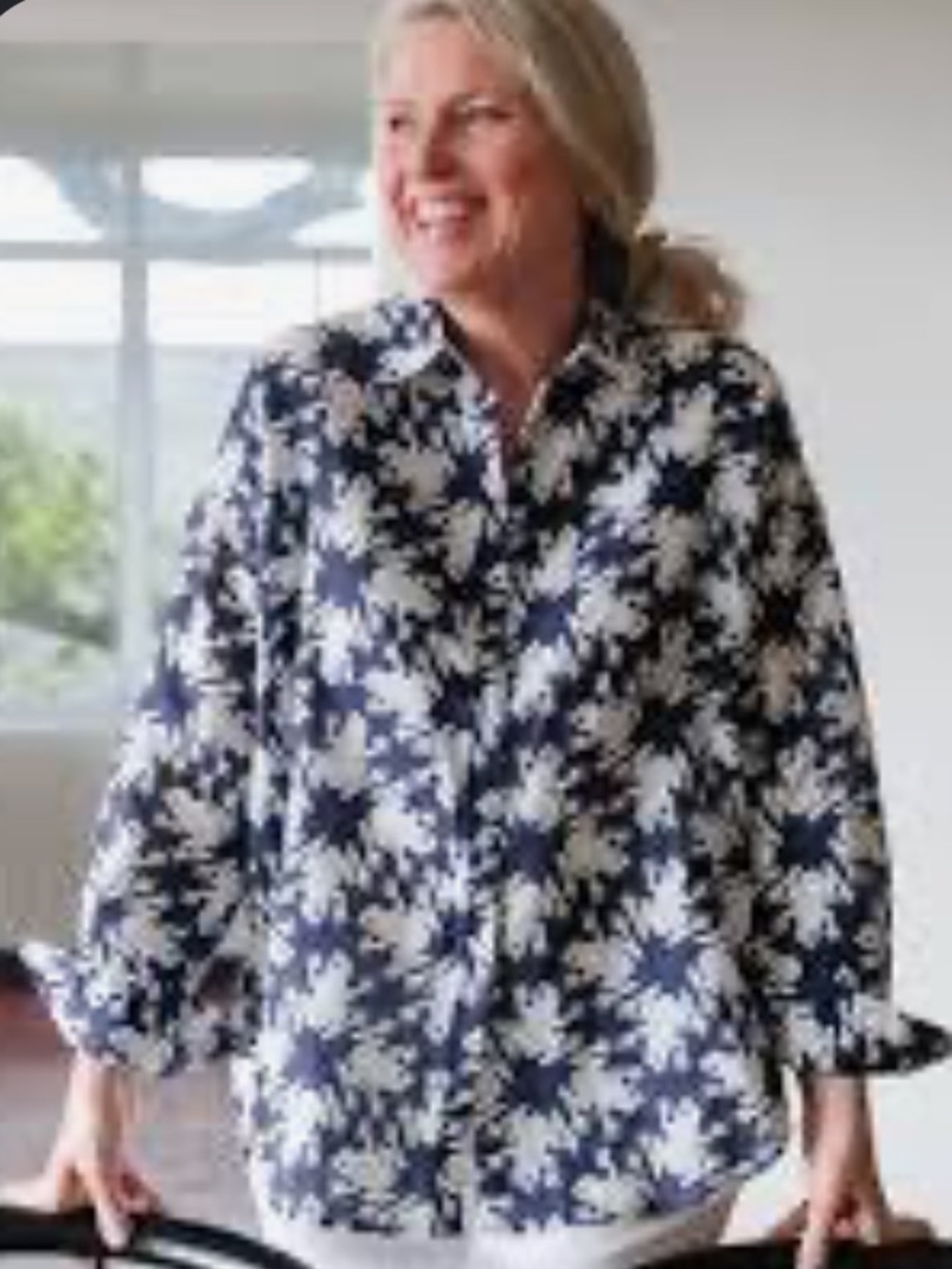 Lesley Evers linen shirt, size M